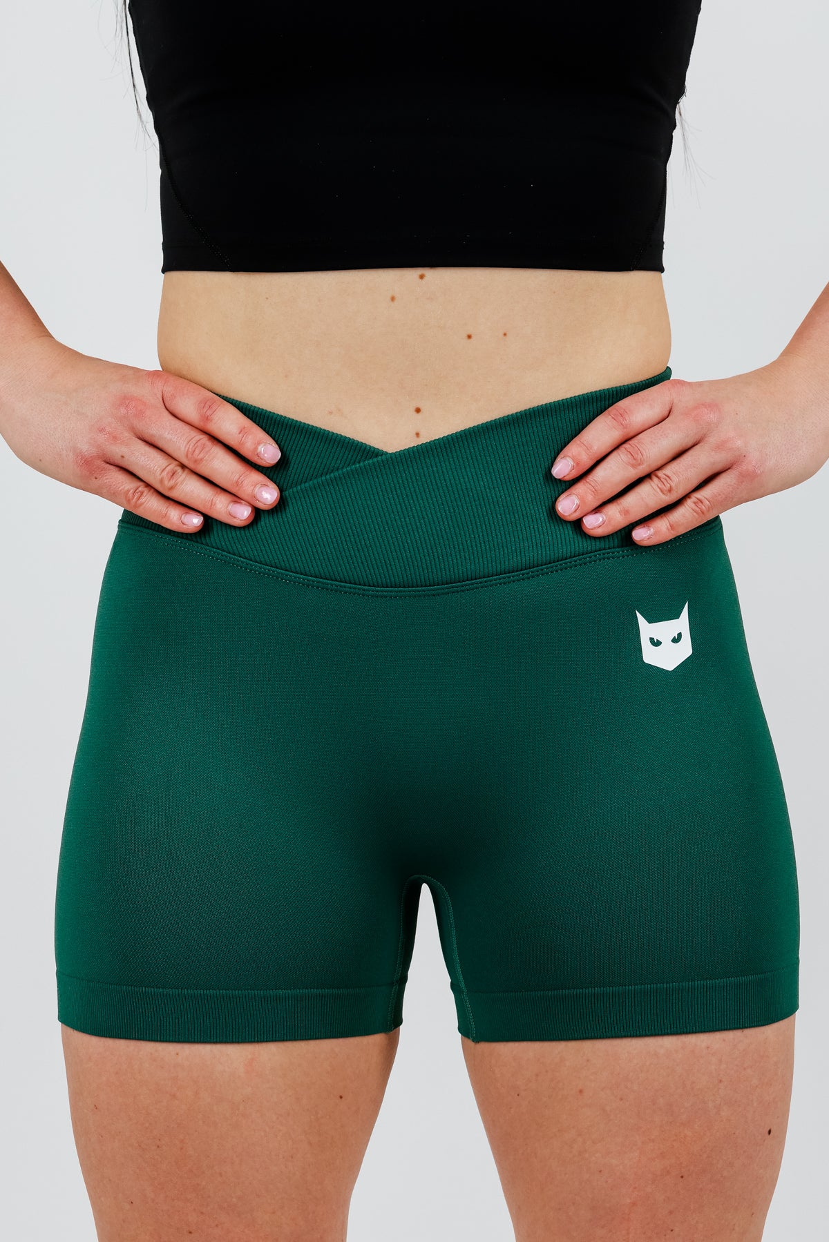 Neko kratke hlače zelene