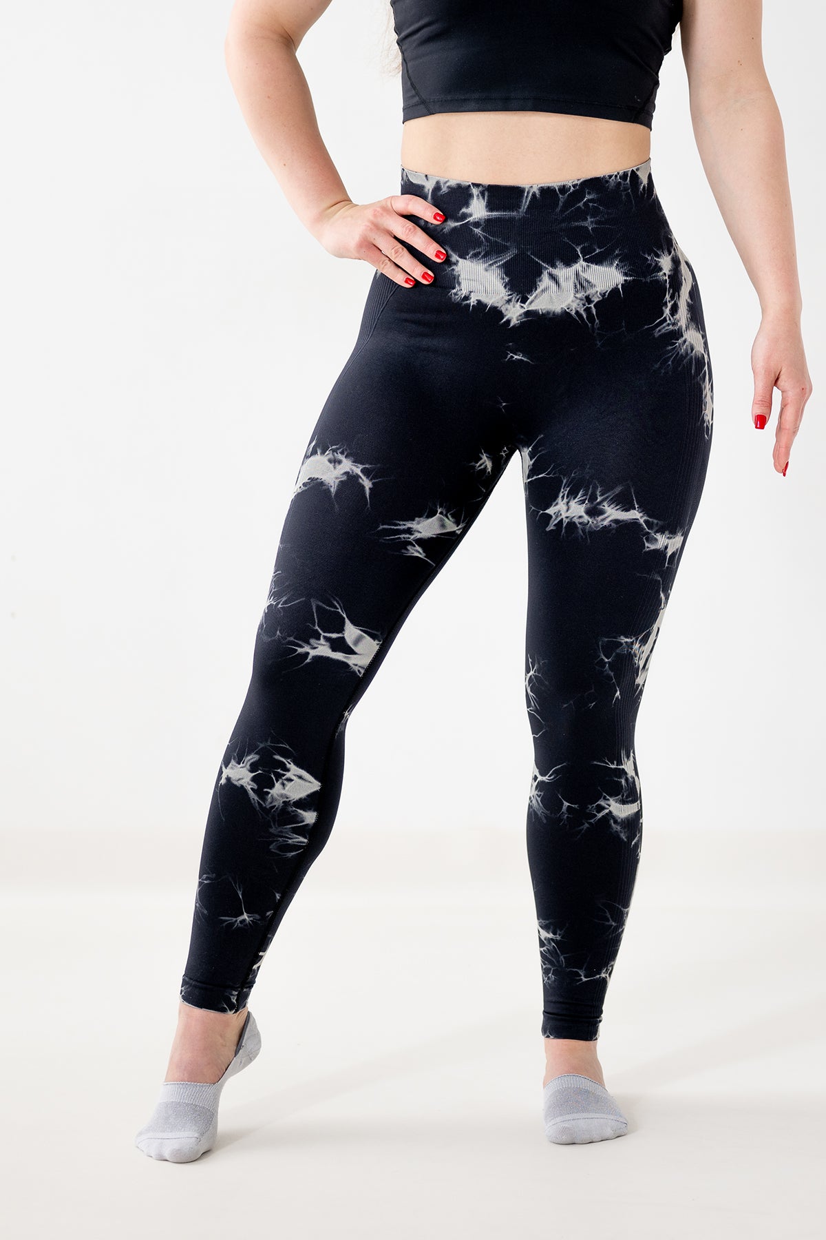 Neko Hageshi Črno-siva