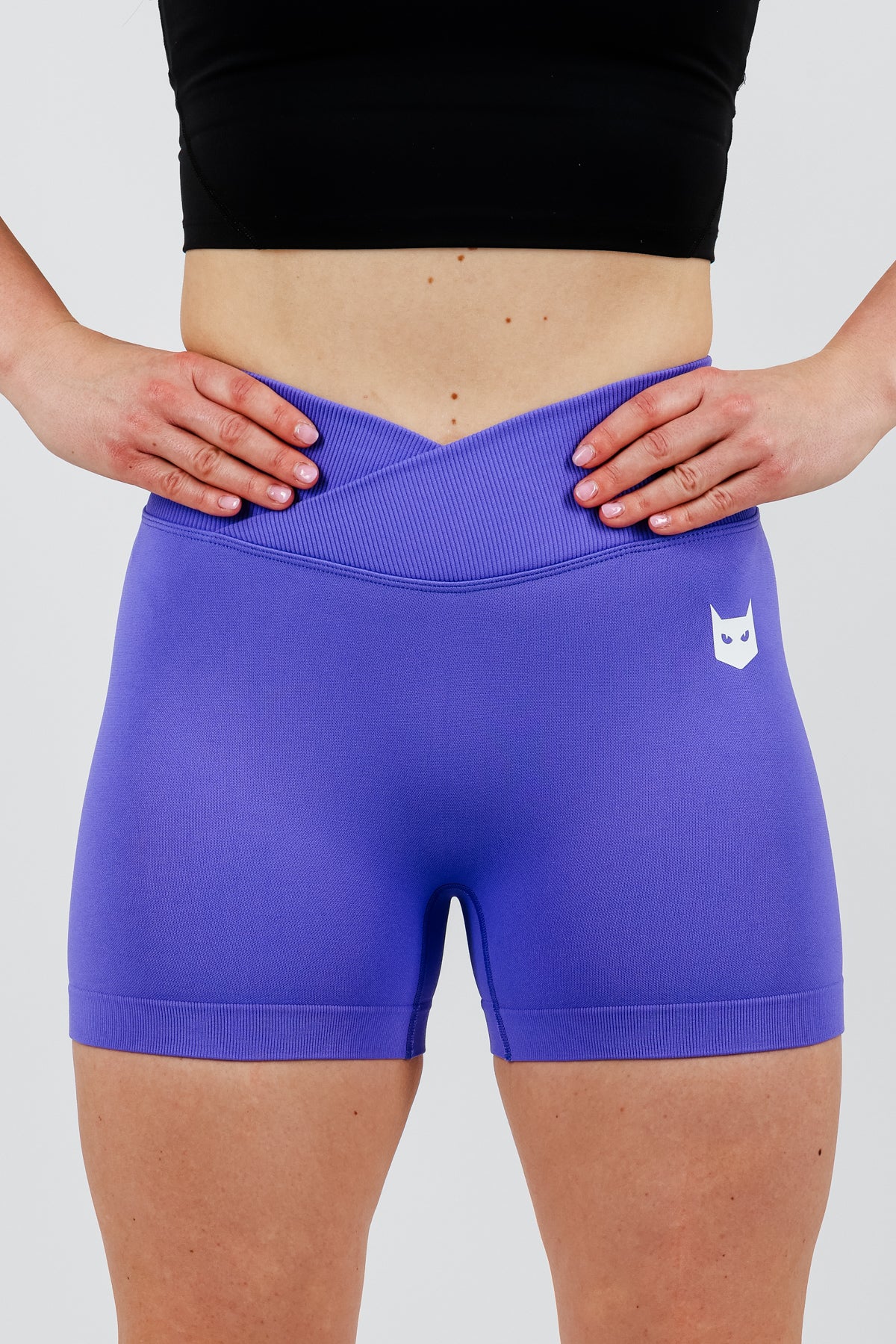 Neko kratke hlače modre